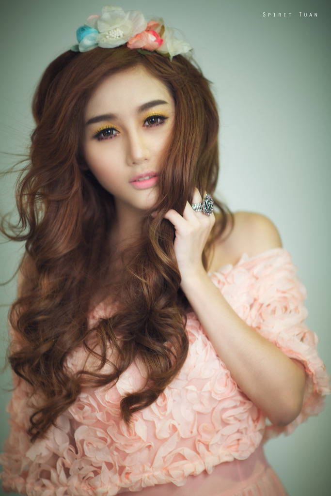扒开美女